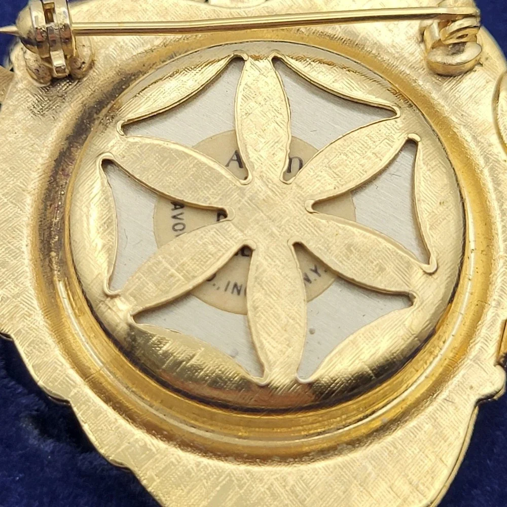 Vintage Avon Gold Tone Locket Brooch Perfume Leaf With Faux Pearl